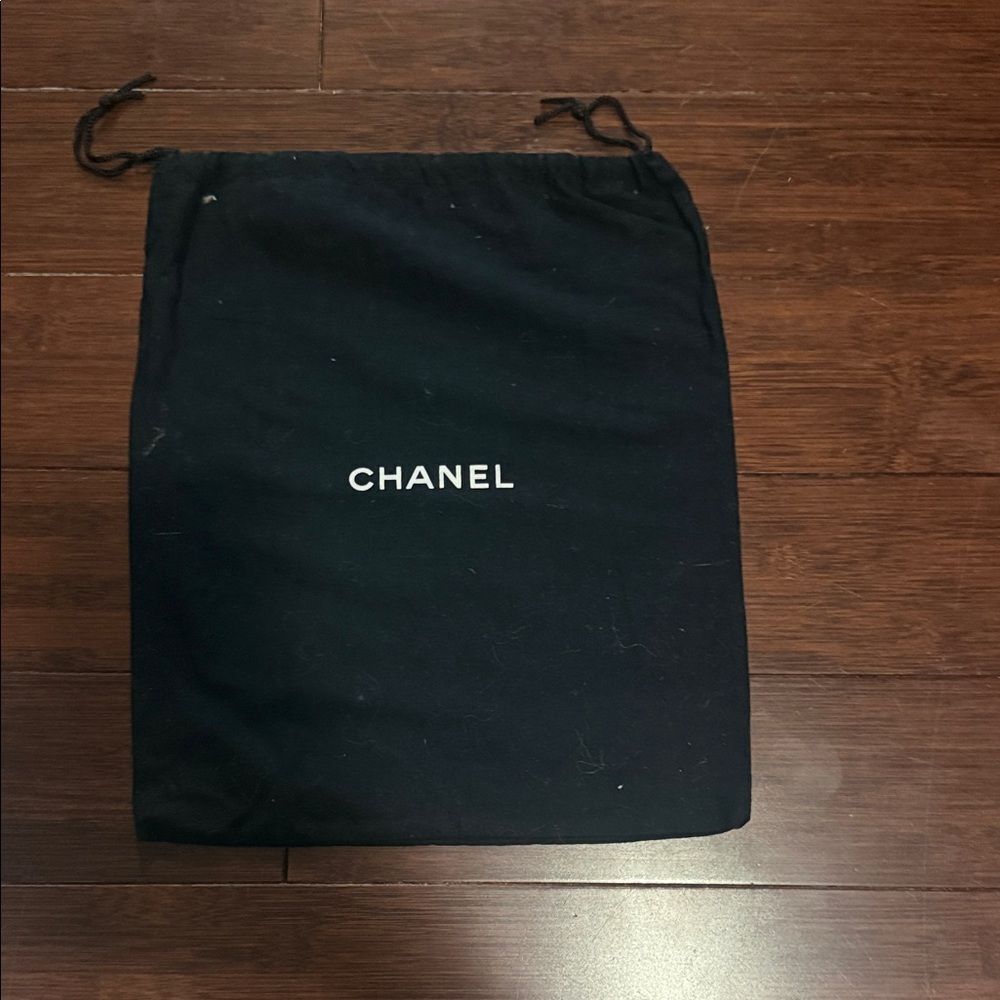 Small CHANEL Dustbag - BRAND NEW - Drawstring Closure Black & White Logo Bag